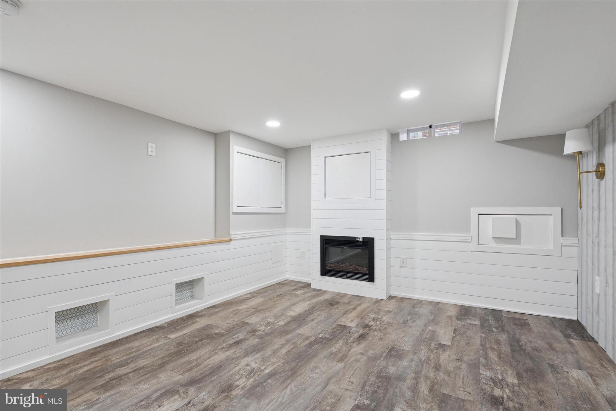 PASSYUNK SQUARE - Residential Lease