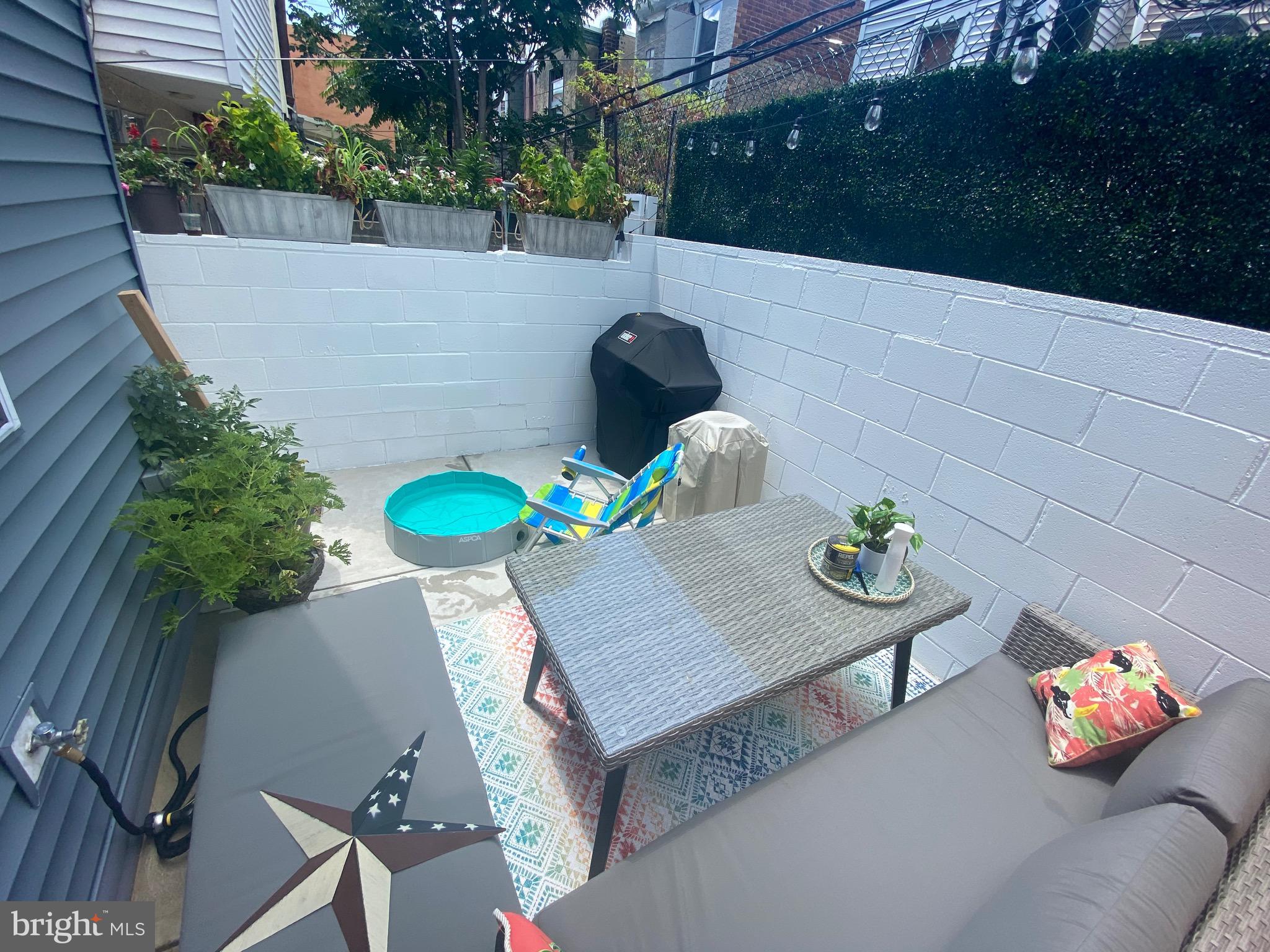 PASSYUNK SQUARE - Residential Lease