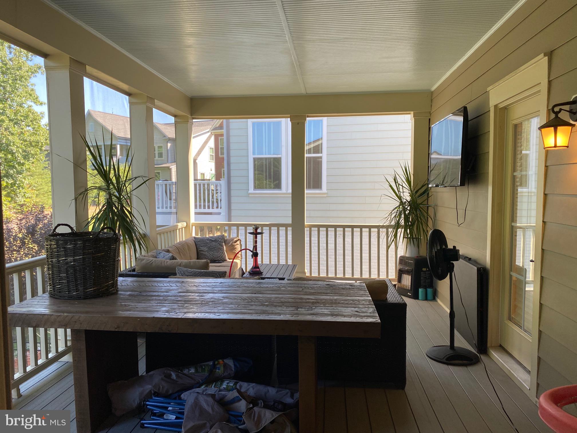 POTOMAC SHORES - Residential Lease