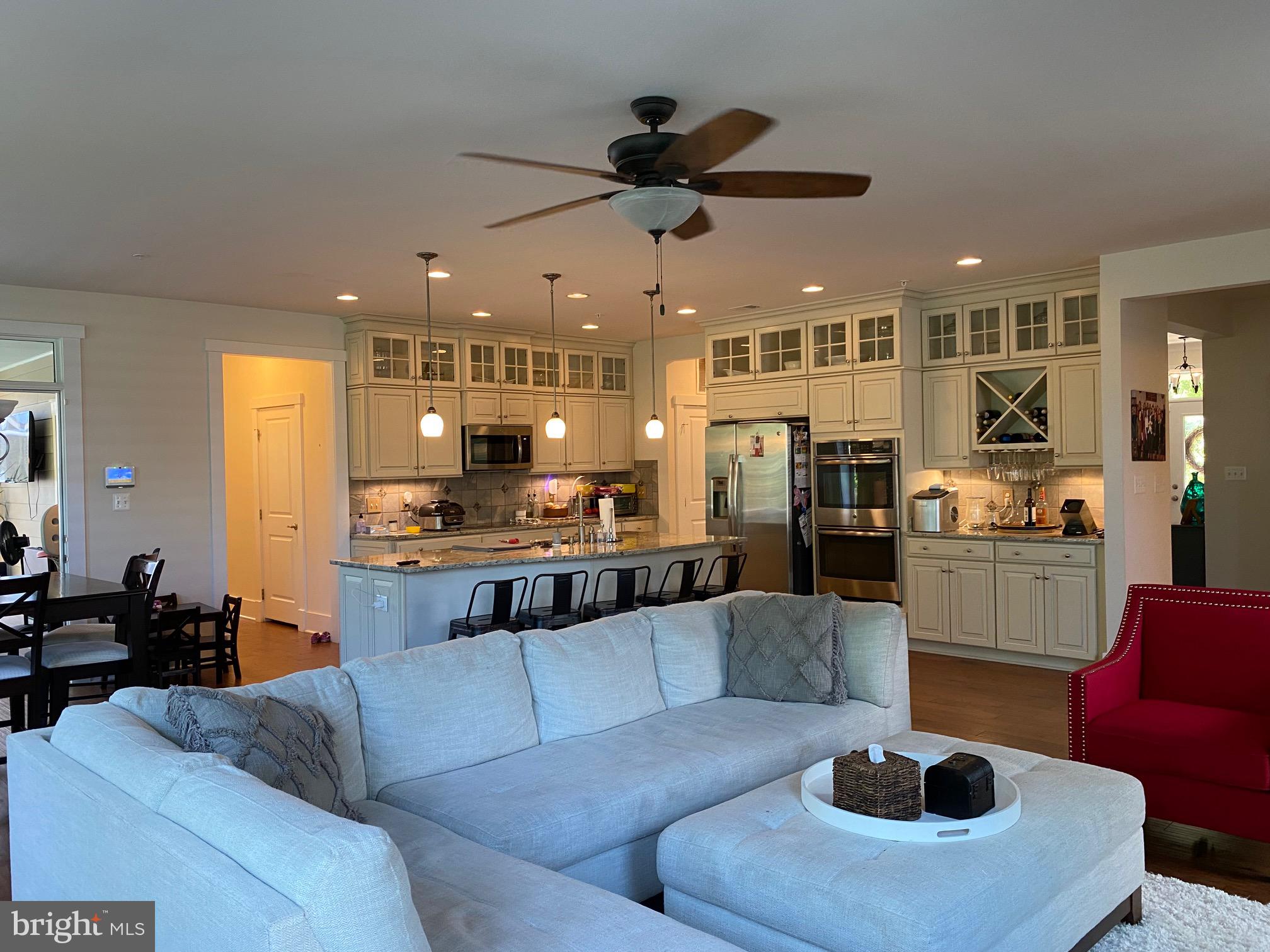 POTOMAC SHORES - Residential Lease