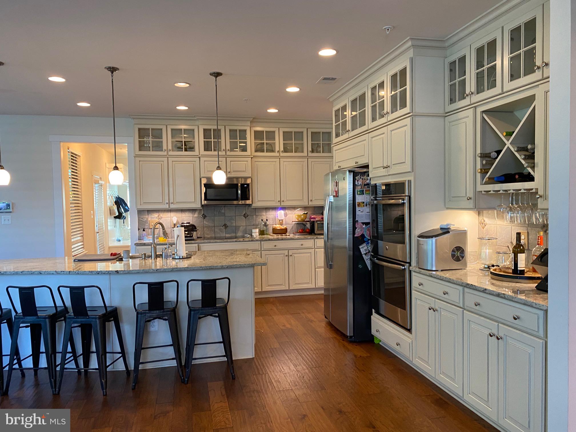 POTOMAC SHORES - Residential Lease