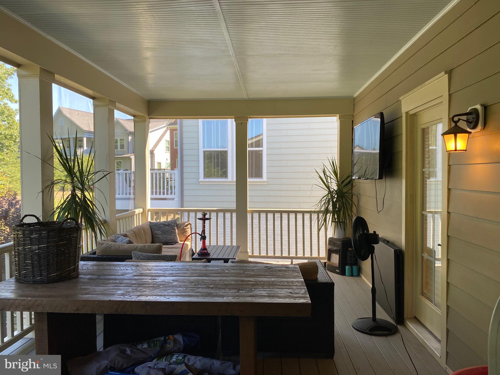 POTOMAC SHORES - Residential Lease