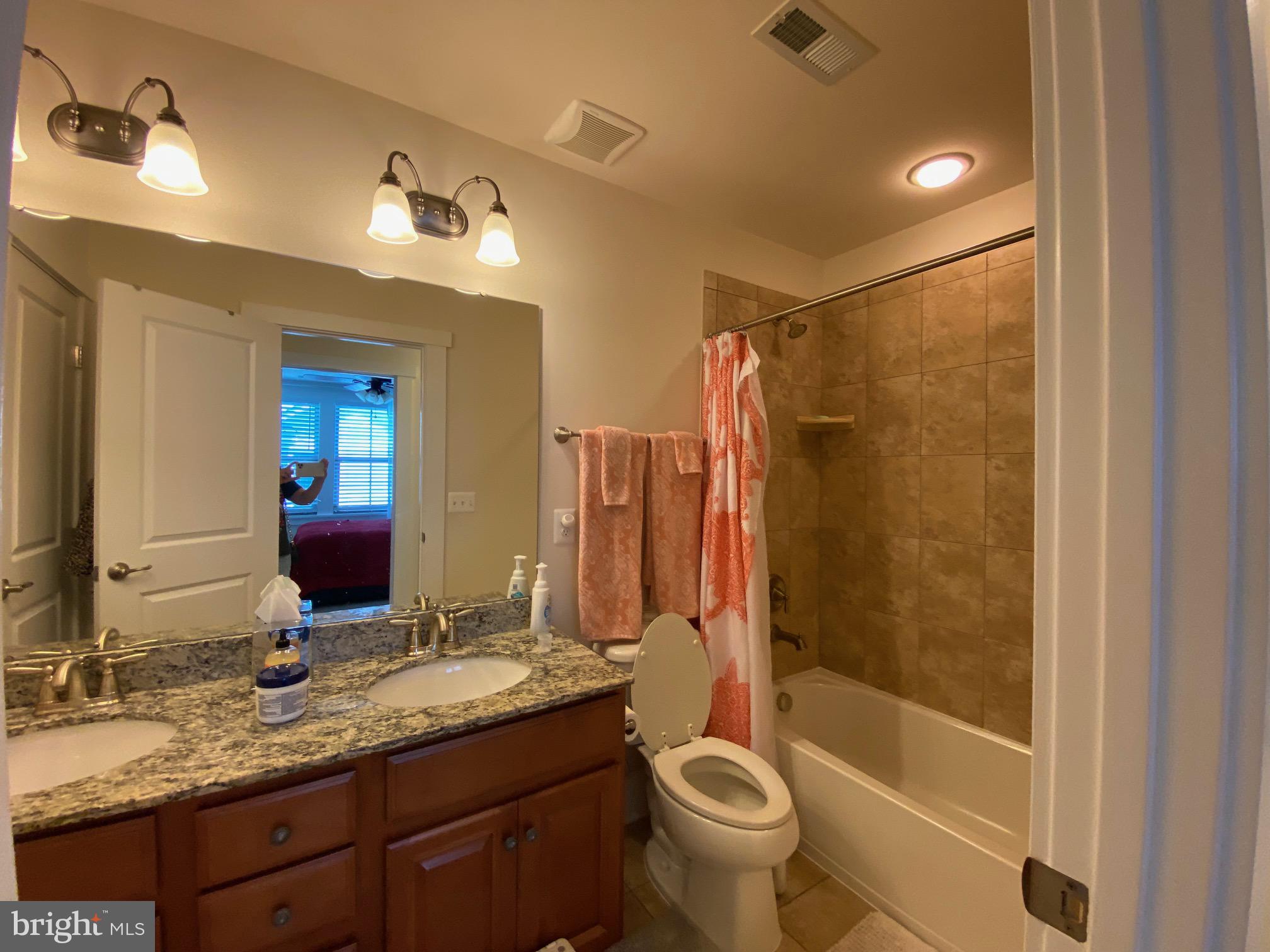 POTOMAC SHORES - Residential Lease