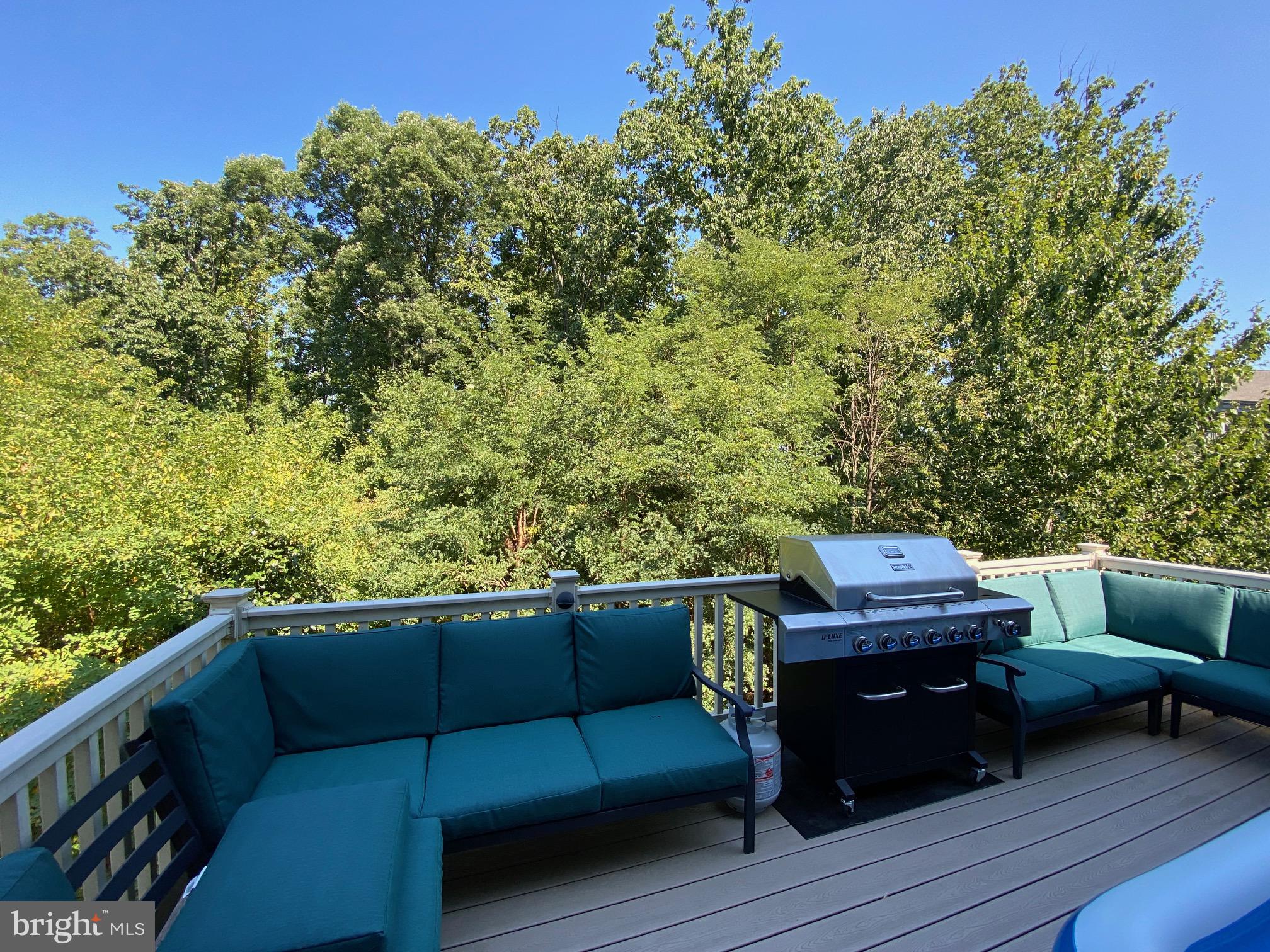 POTOMAC SHORES - Residential Lease