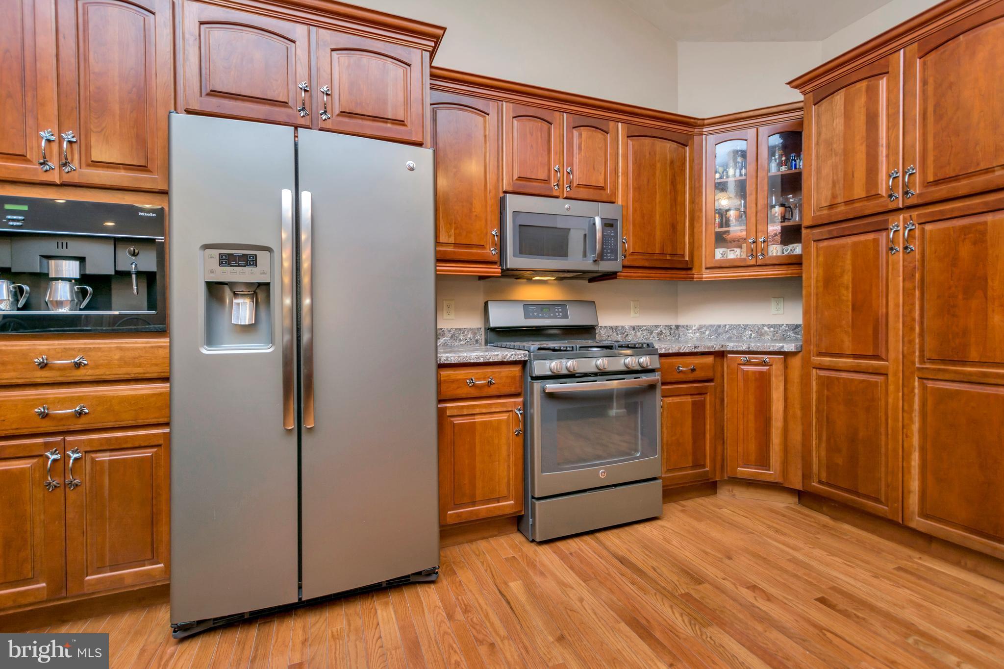 LAKE OF THE WOODS - Residential