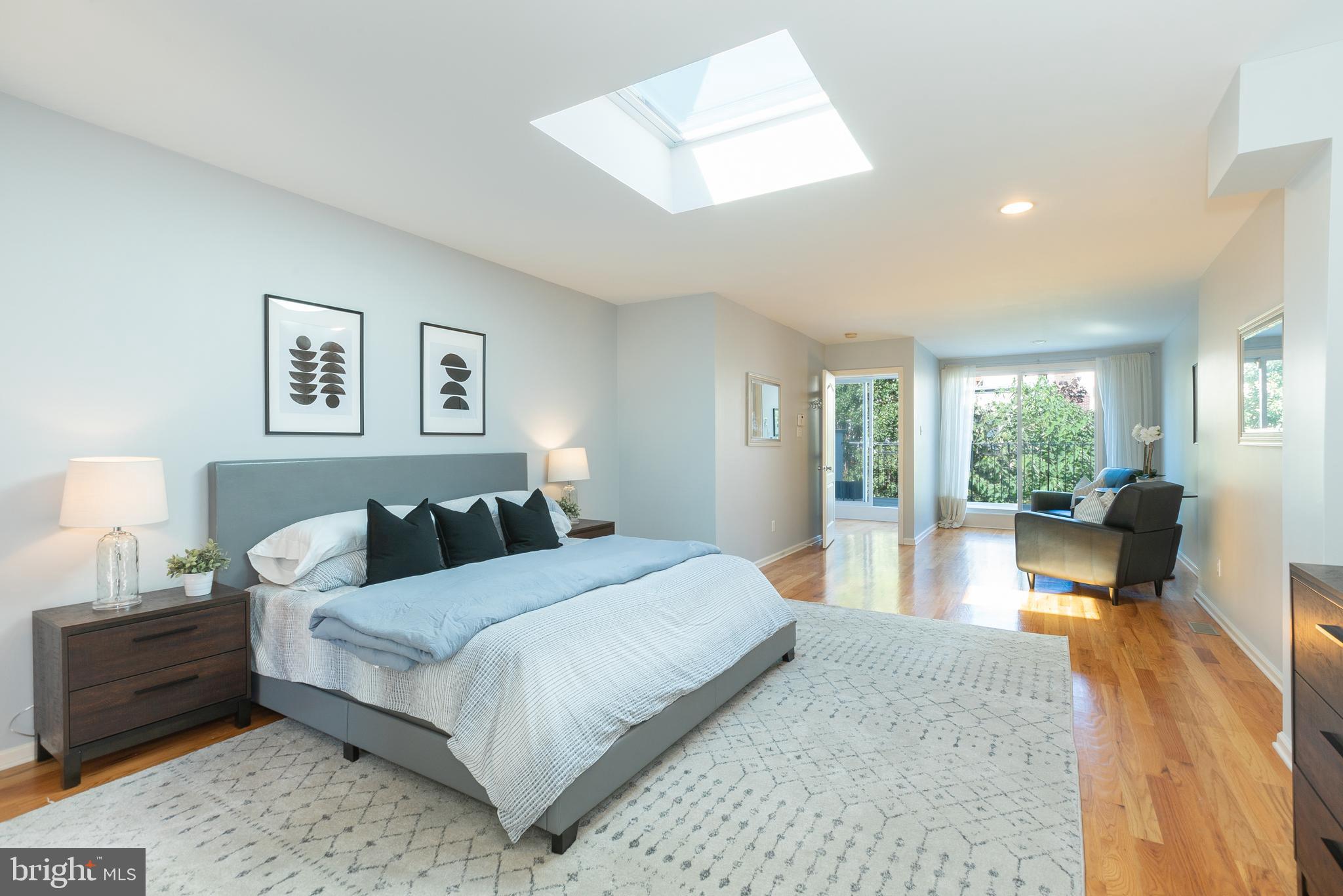 GRADUATE HOSPITAL - Residential