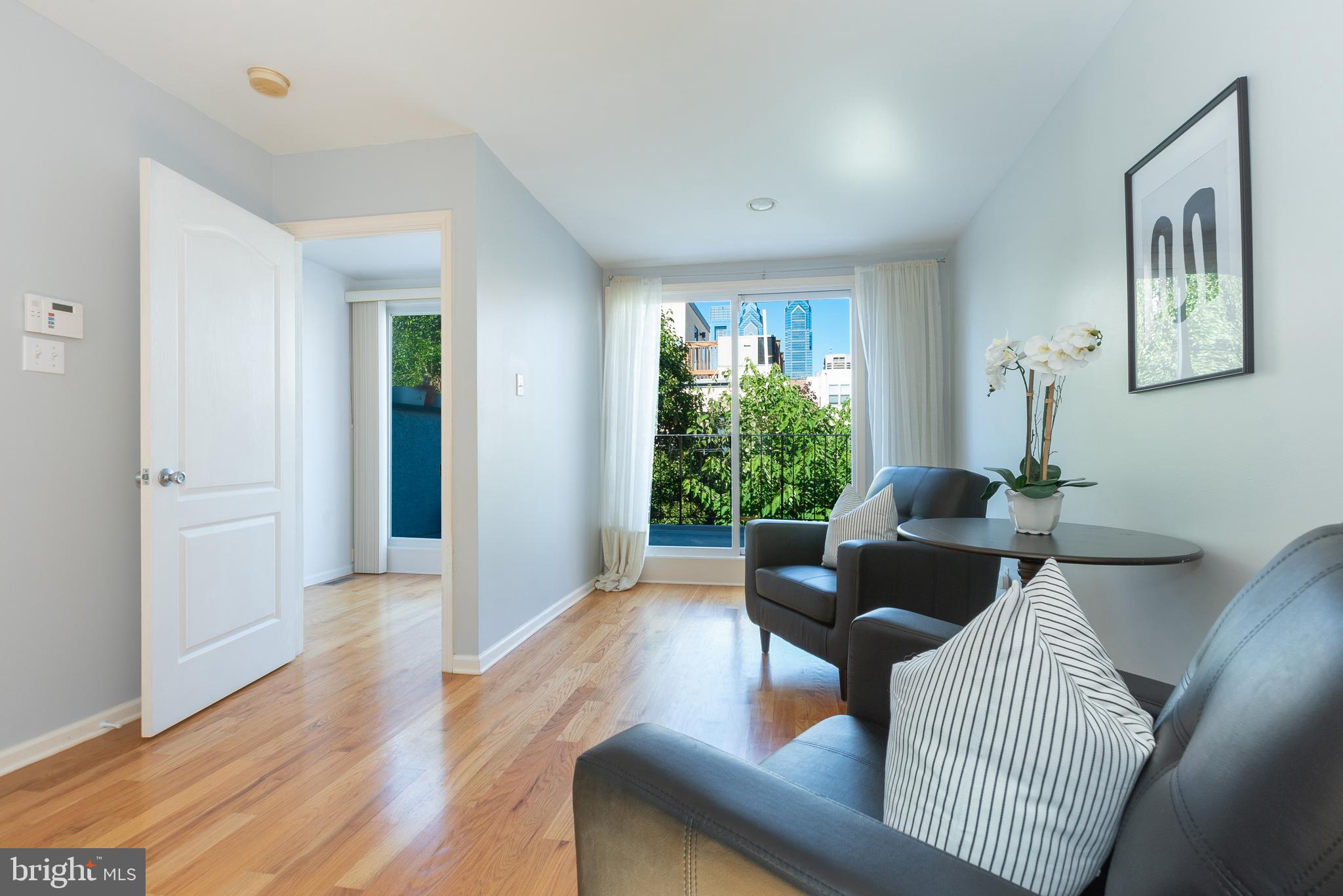 GRADUATE HOSPITAL - Residential