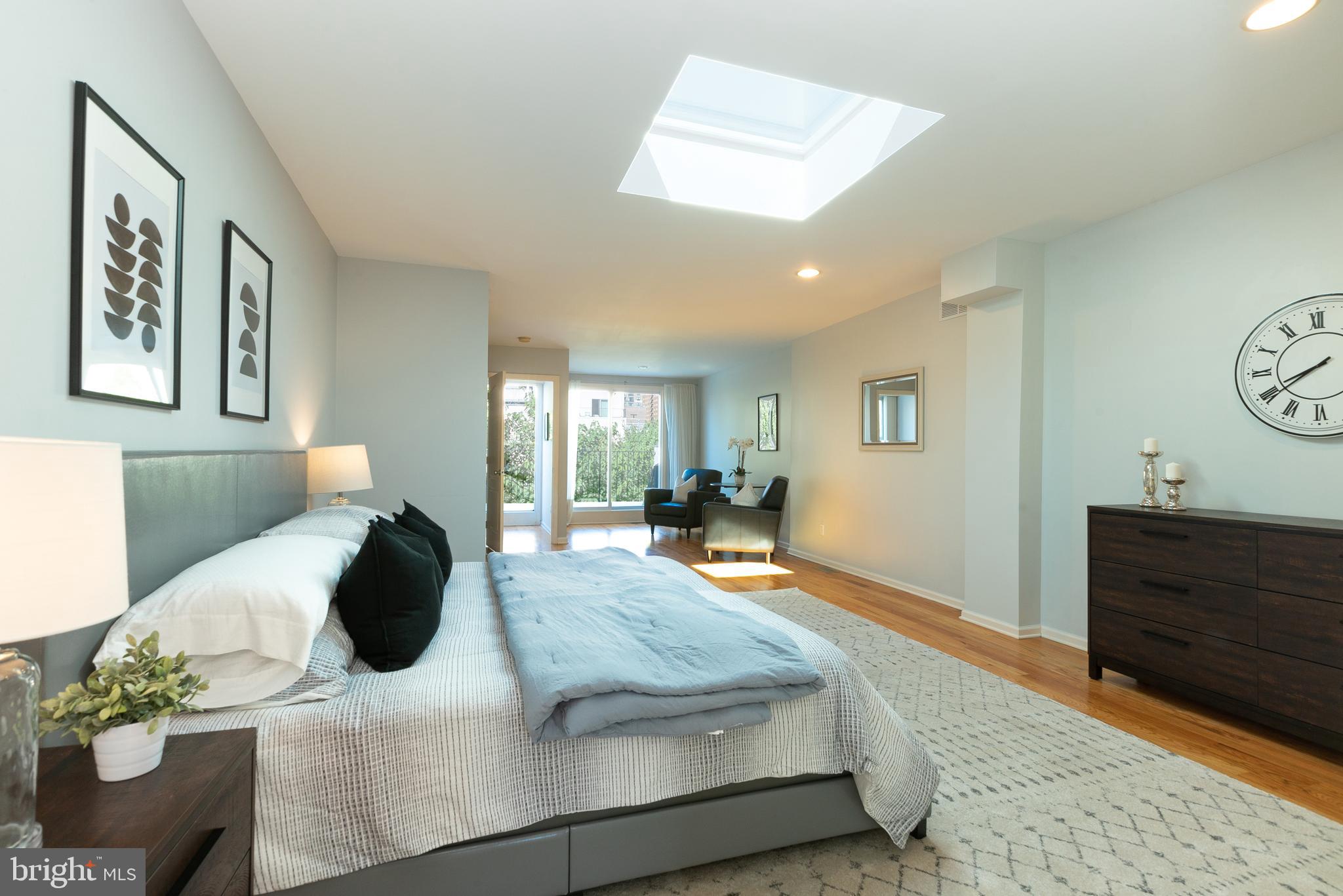 GRADUATE HOSPITAL - Residential