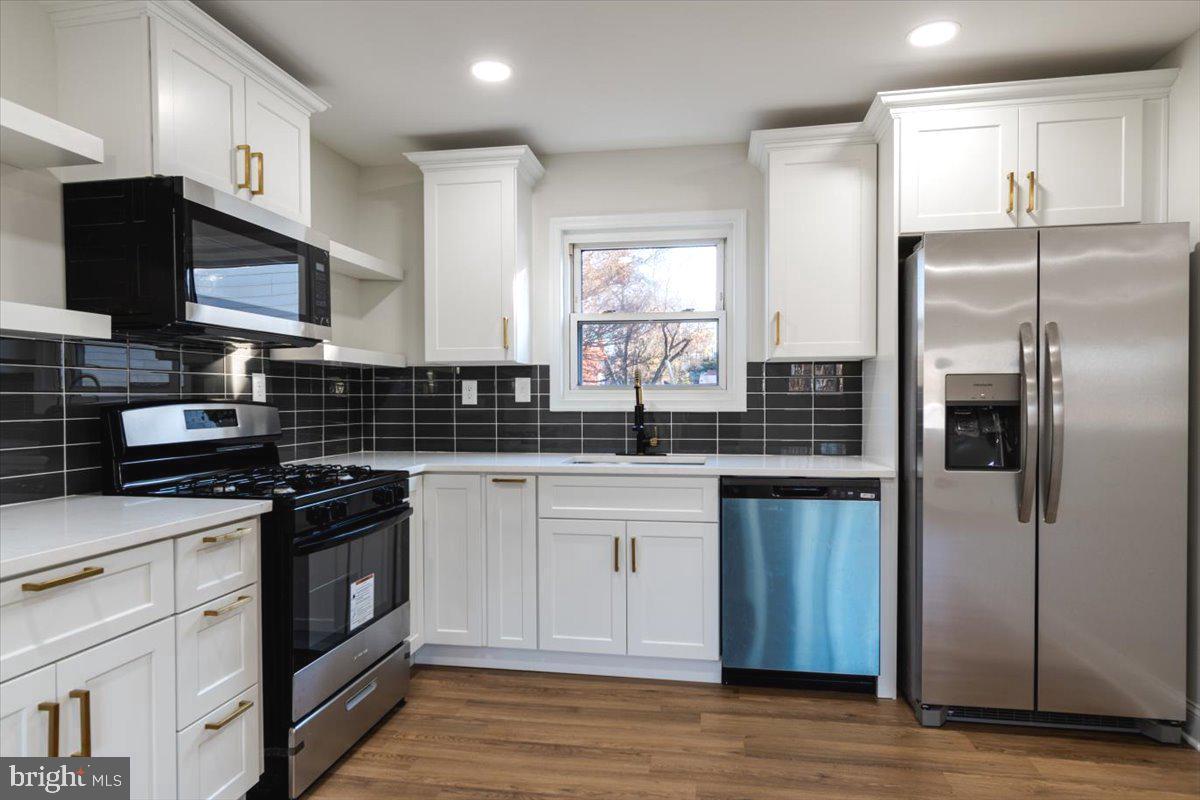 COLUMBIA PARK - Residential