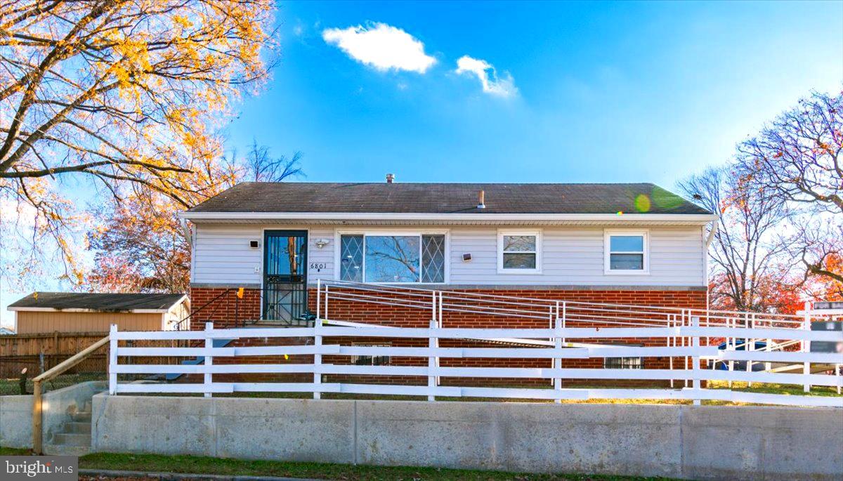 COLUMBIA PARK - Residential