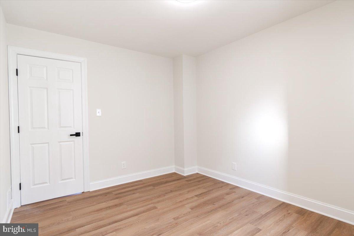 COLUMBIA PARK - Residential