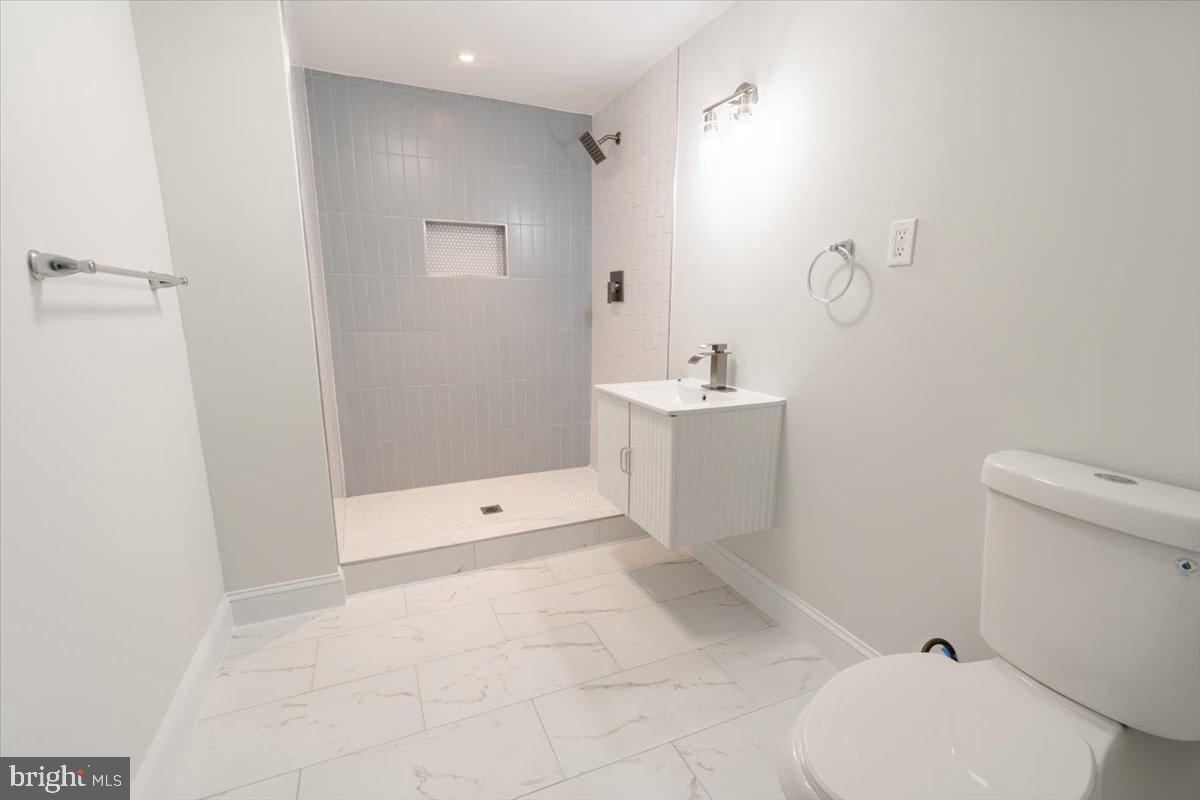 COLUMBIA PARK - Residential