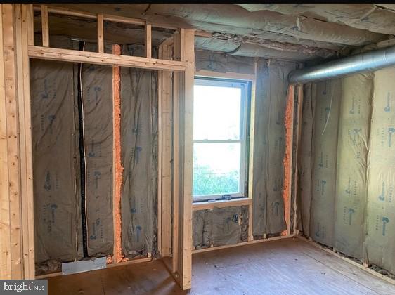 GERMANTOWN - Residential Income