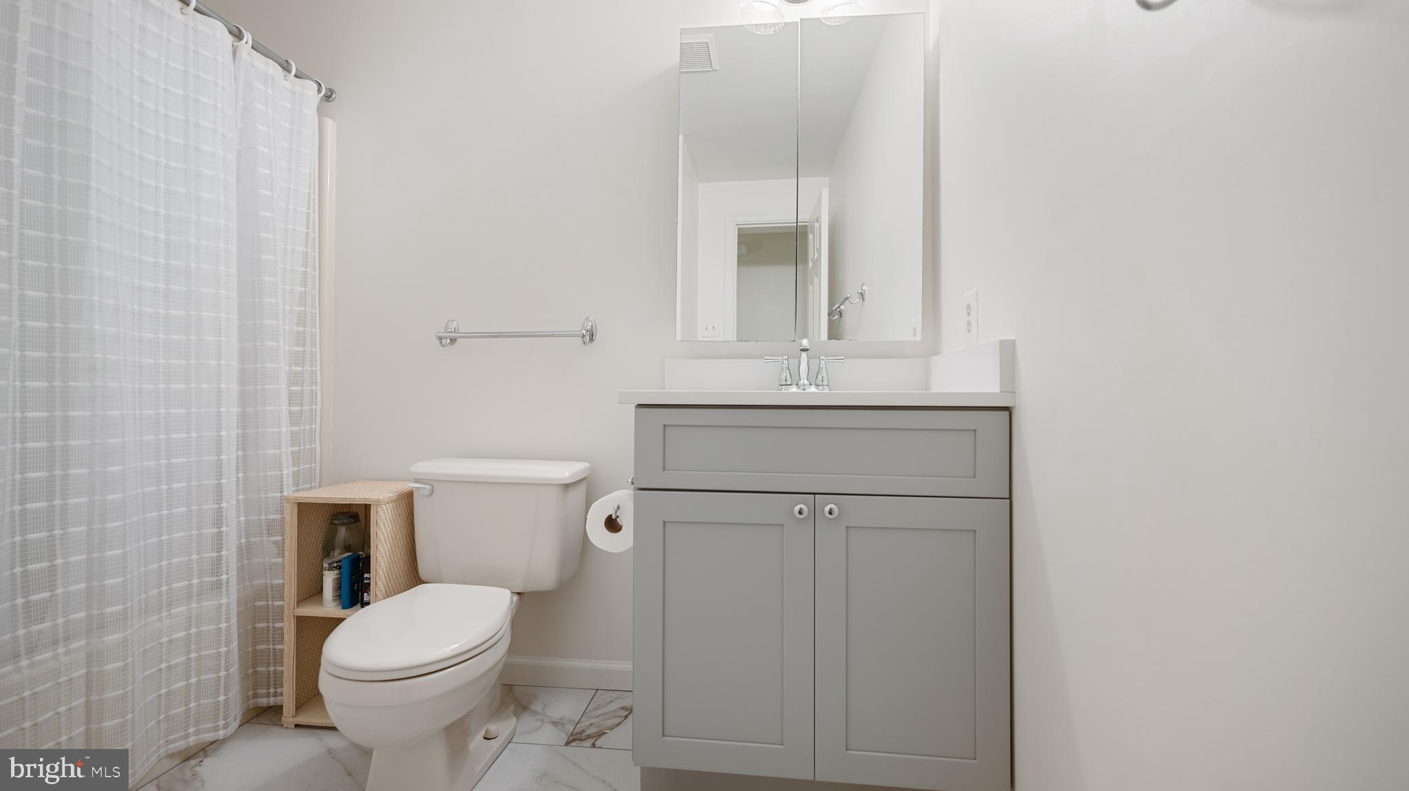 POOLESVILLE OUTSIDE - Residential