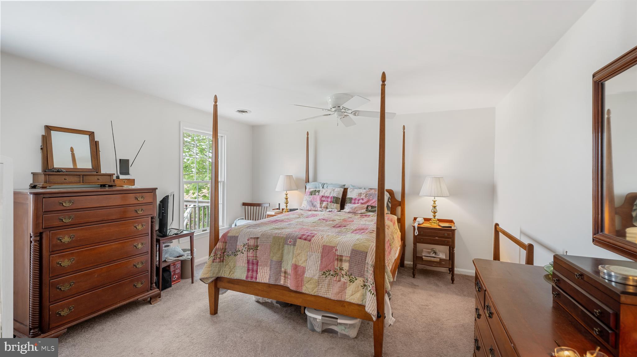 POOLESVILLE OUTSIDE - Residential