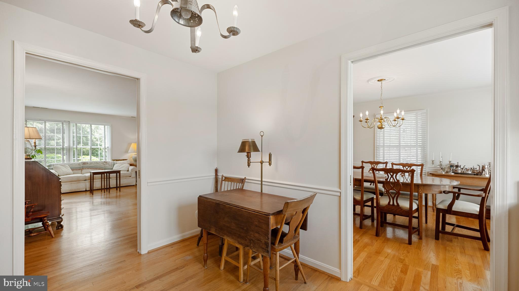 POOLESVILLE OUTSIDE - Residential