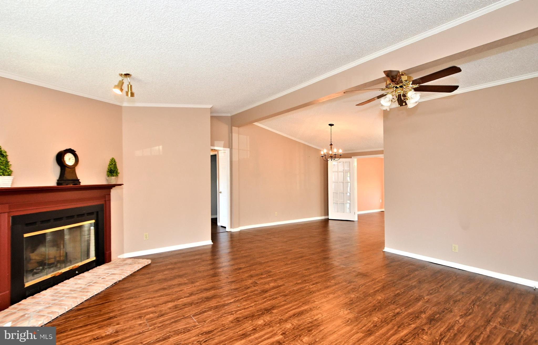 BUCKINGHAM SPRINGS - Residential