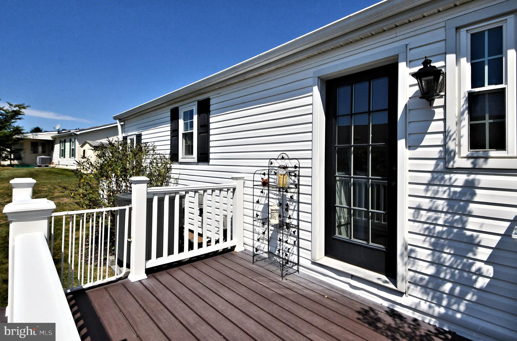 BUCKINGHAM SPRINGS - Residential