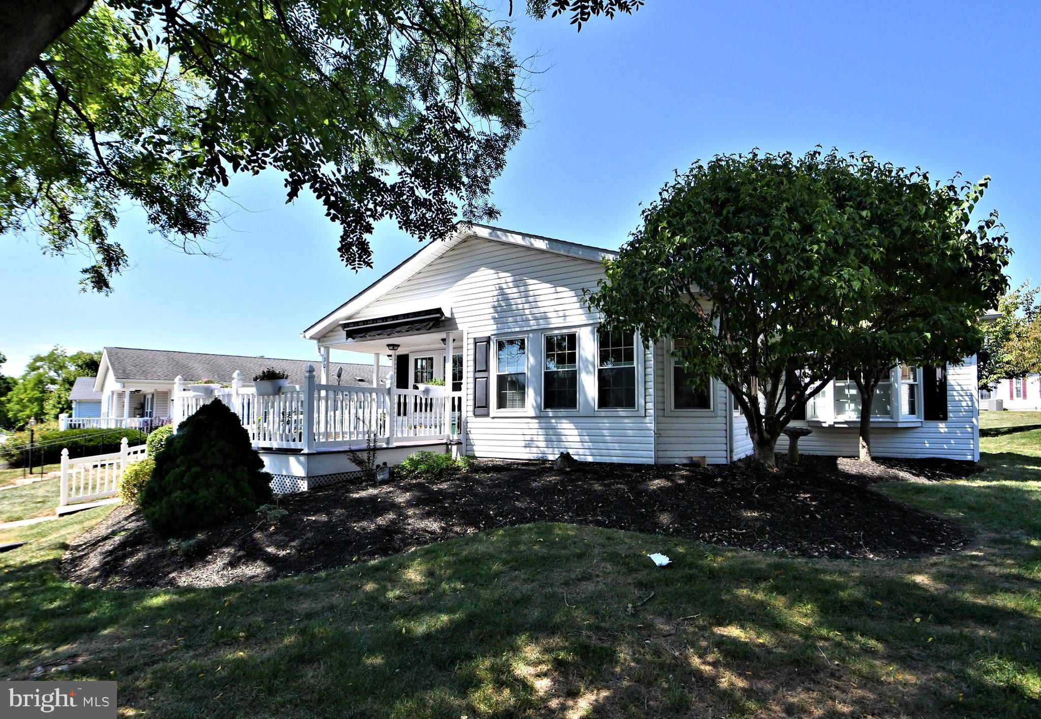 BUCKINGHAM SPRINGS - Residential