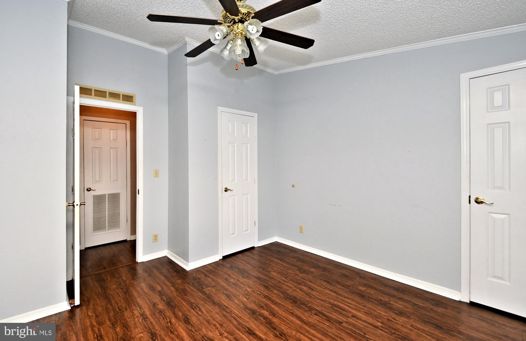 BUCKINGHAM SPRINGS - Residential