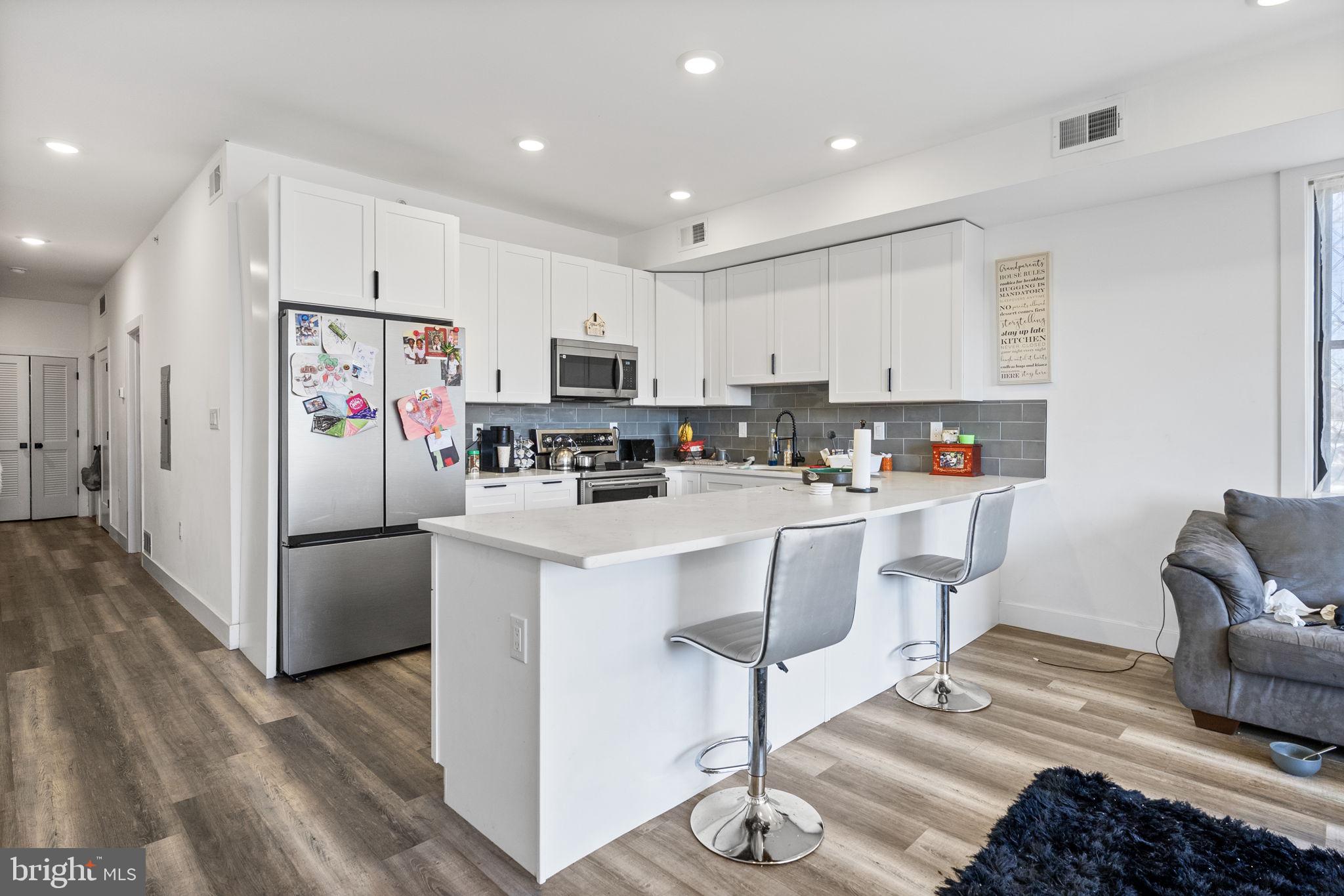 CARROLL PARK - Residential Income