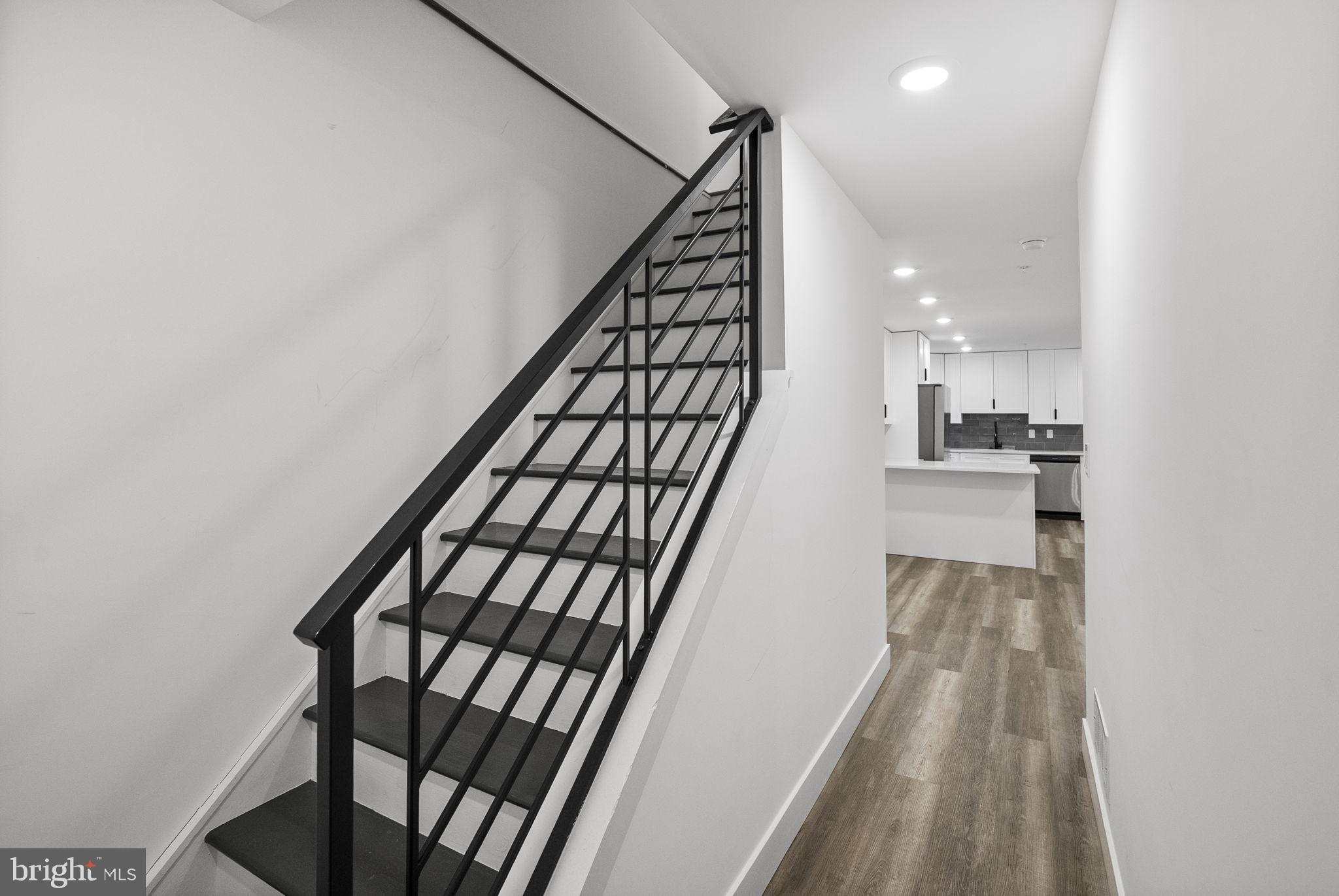 CARROLL PARK - Residential Income