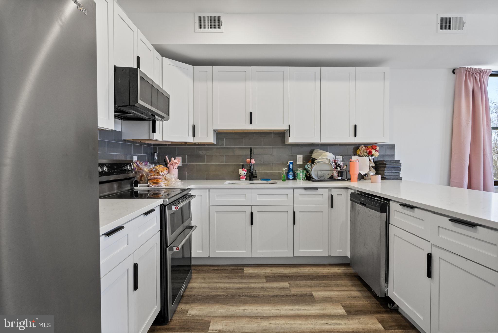 CARROLL PARK - Residential Income
