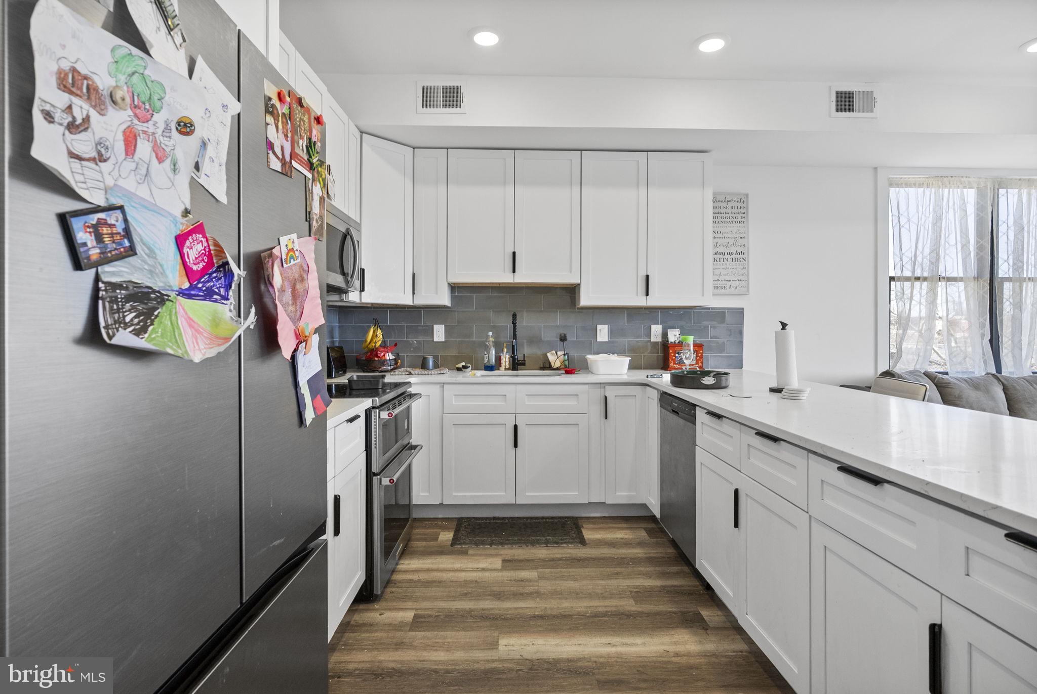 CARROLL PARK - Residential Income