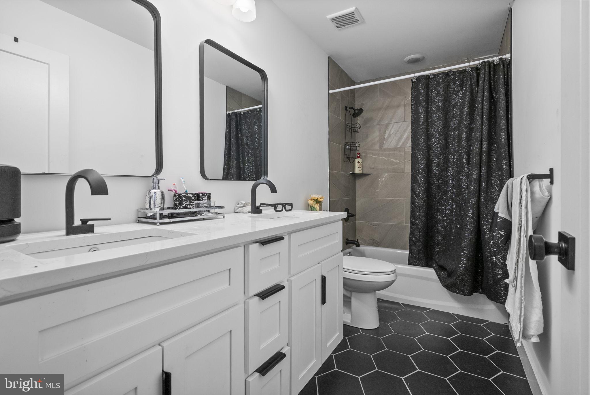 CARROLL PARK - Residential Income