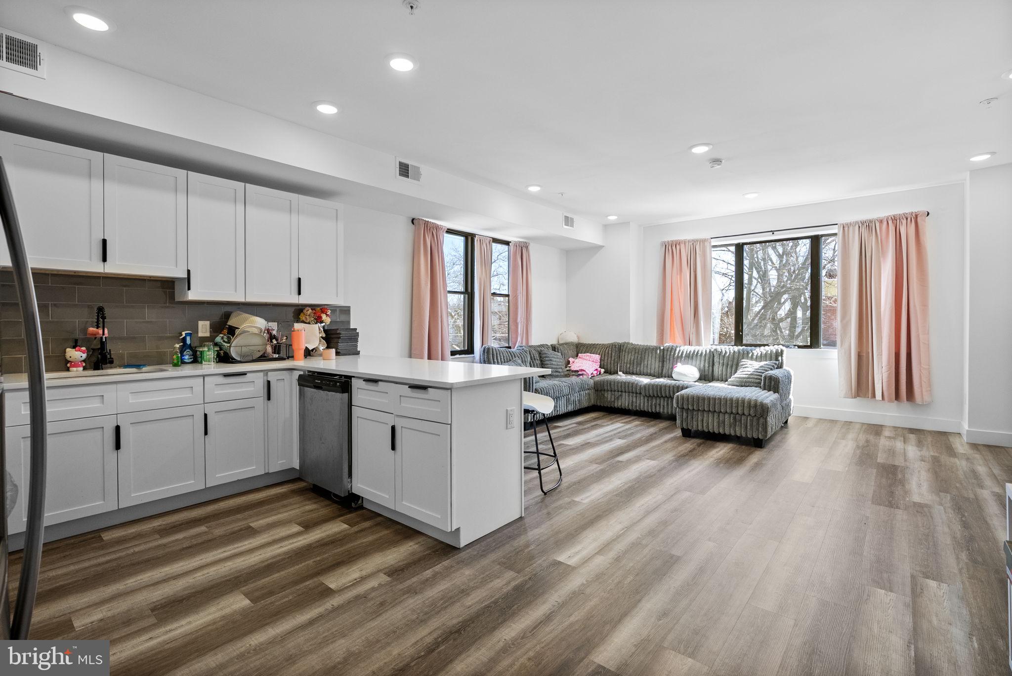 CARROLL PARK - Residential Income