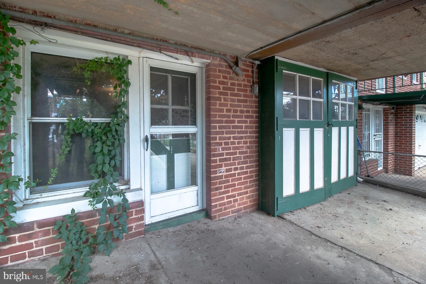 PARKSIDE - Residential