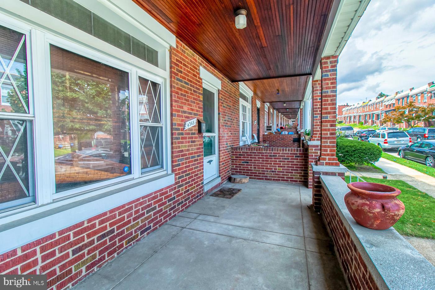 PARKSIDE - Residential