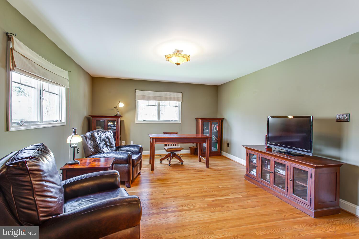 HOMEWOOD - Residential