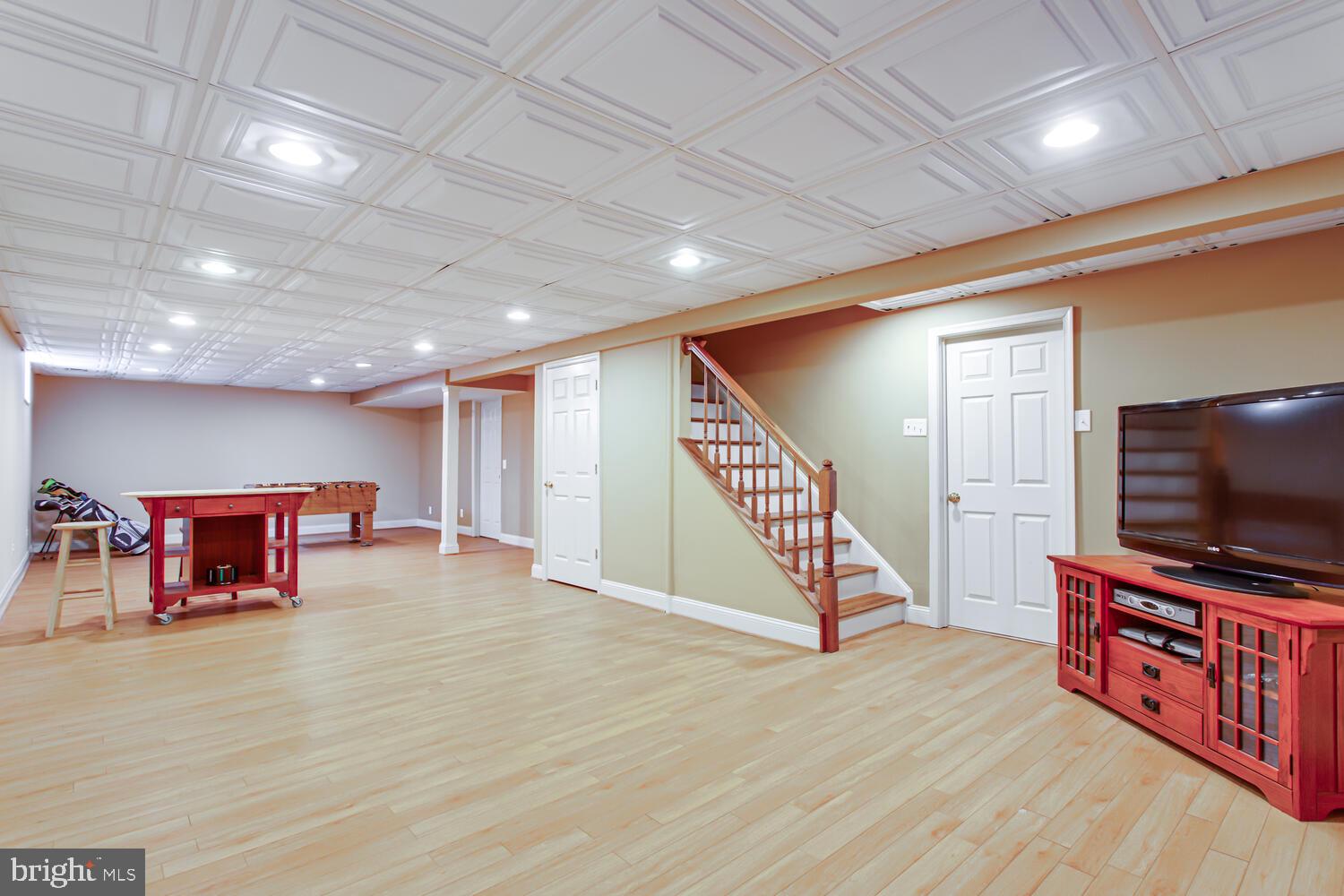 HOMEWOOD - Residential