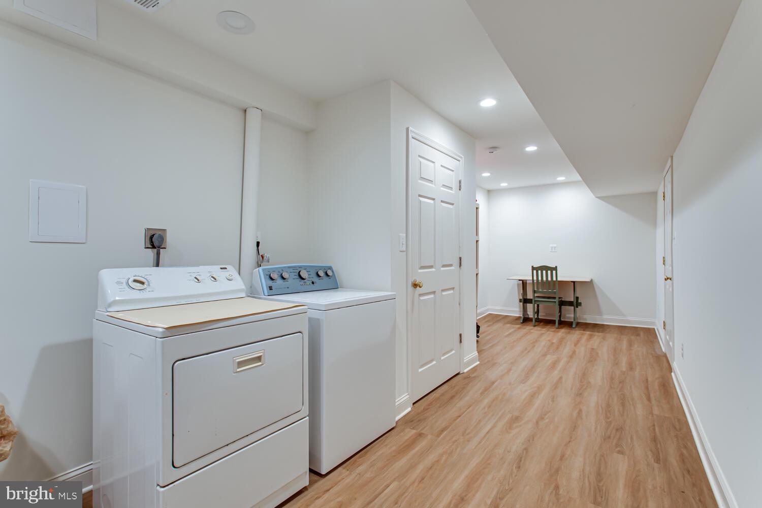 HOMEWOOD - Residential