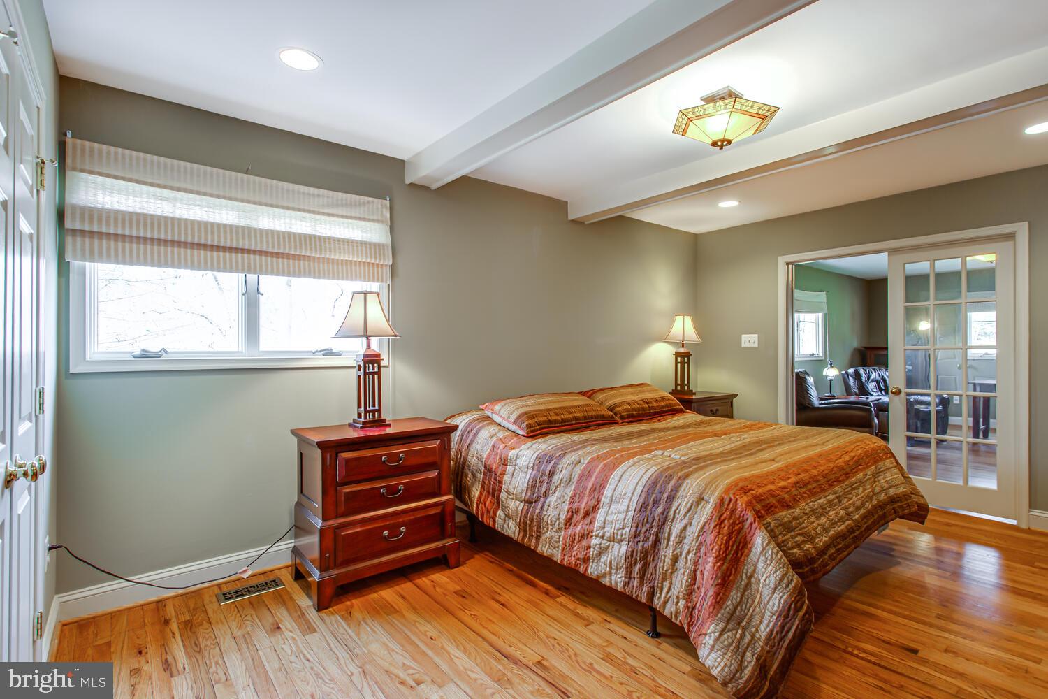 HOMEWOOD - Residential