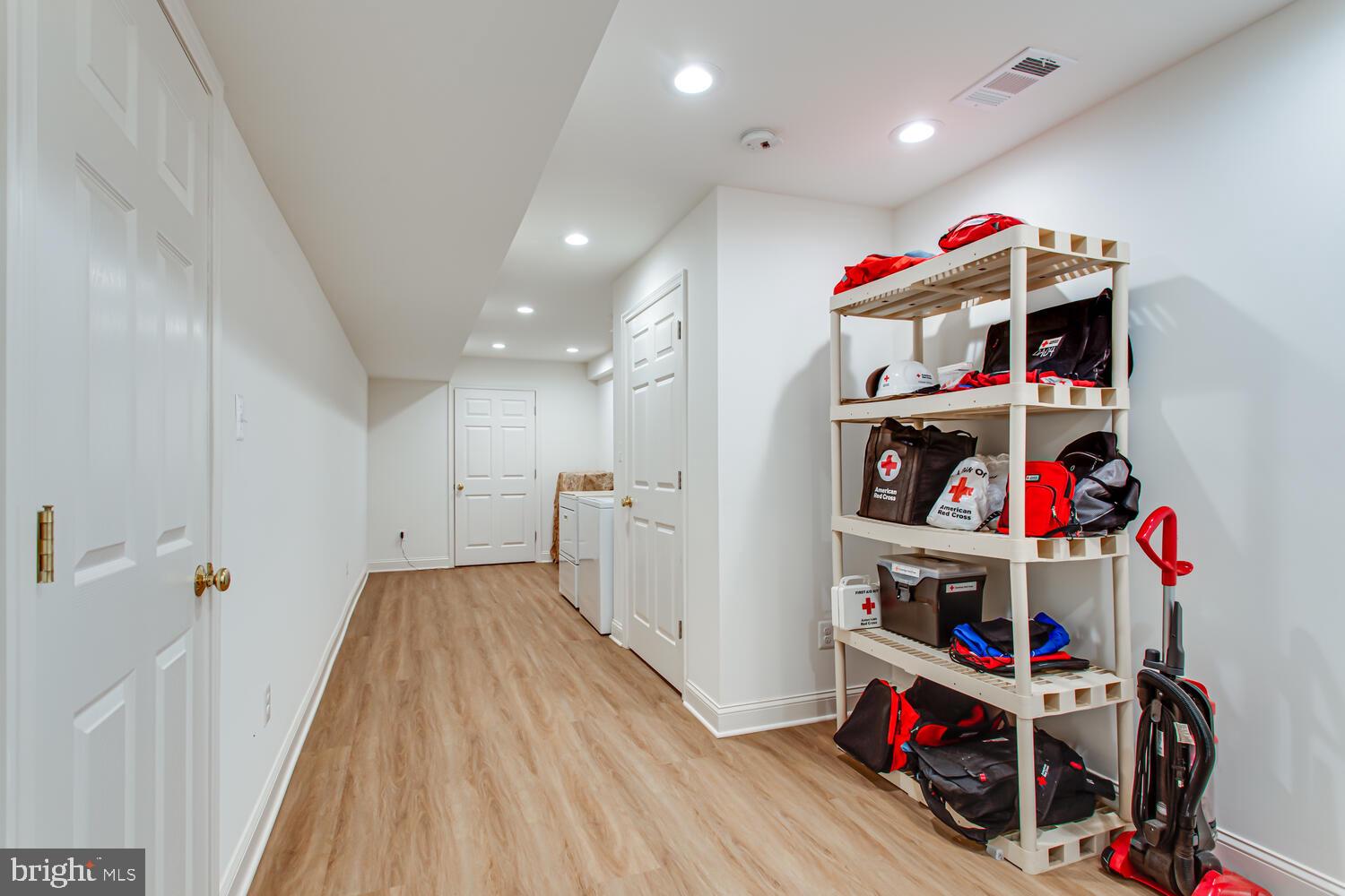 HOMEWOOD - Residential