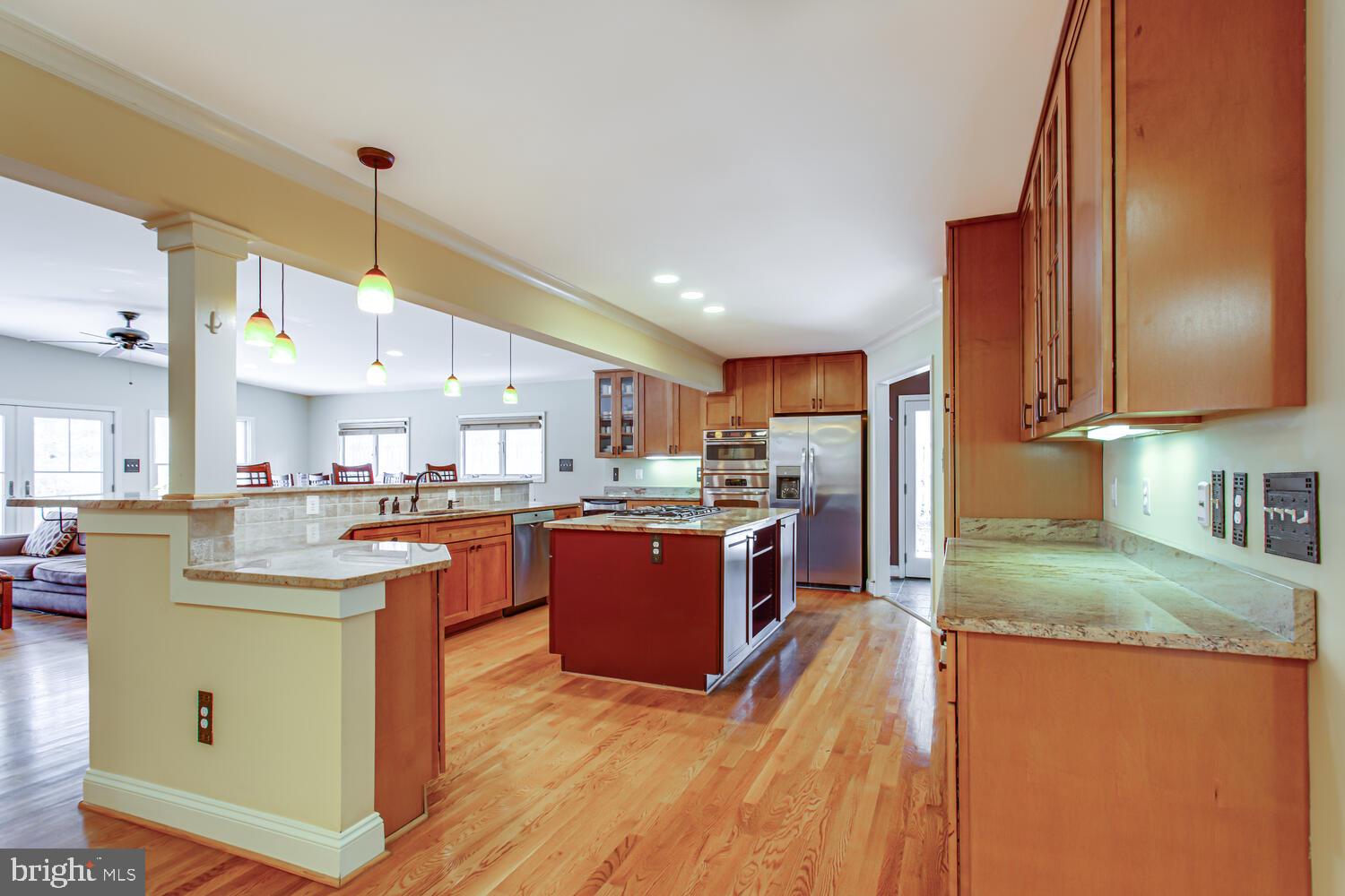 HOMEWOOD - Residential