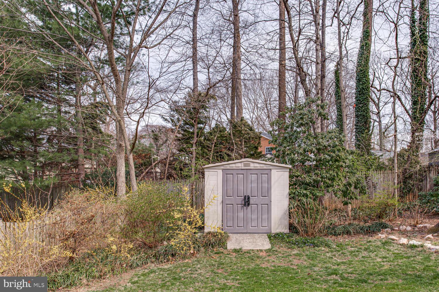 HOMEWOOD - Residential