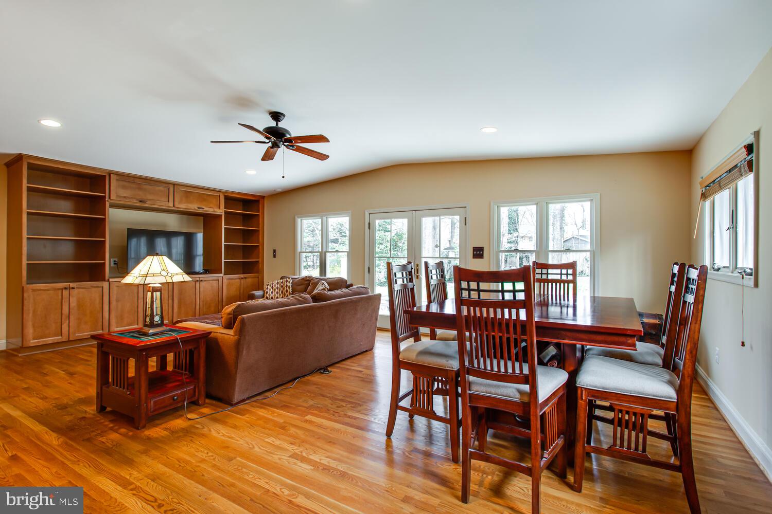 HOMEWOOD - Residential