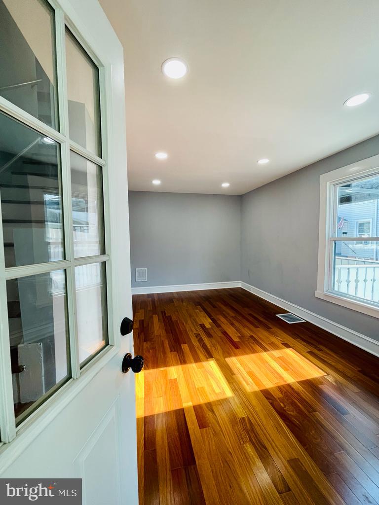 CURTIS BAY - Residential