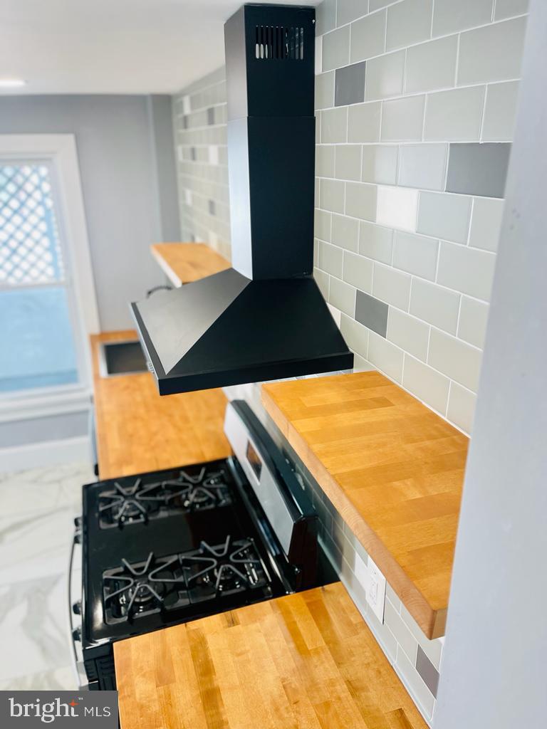 CURTIS BAY - Residential