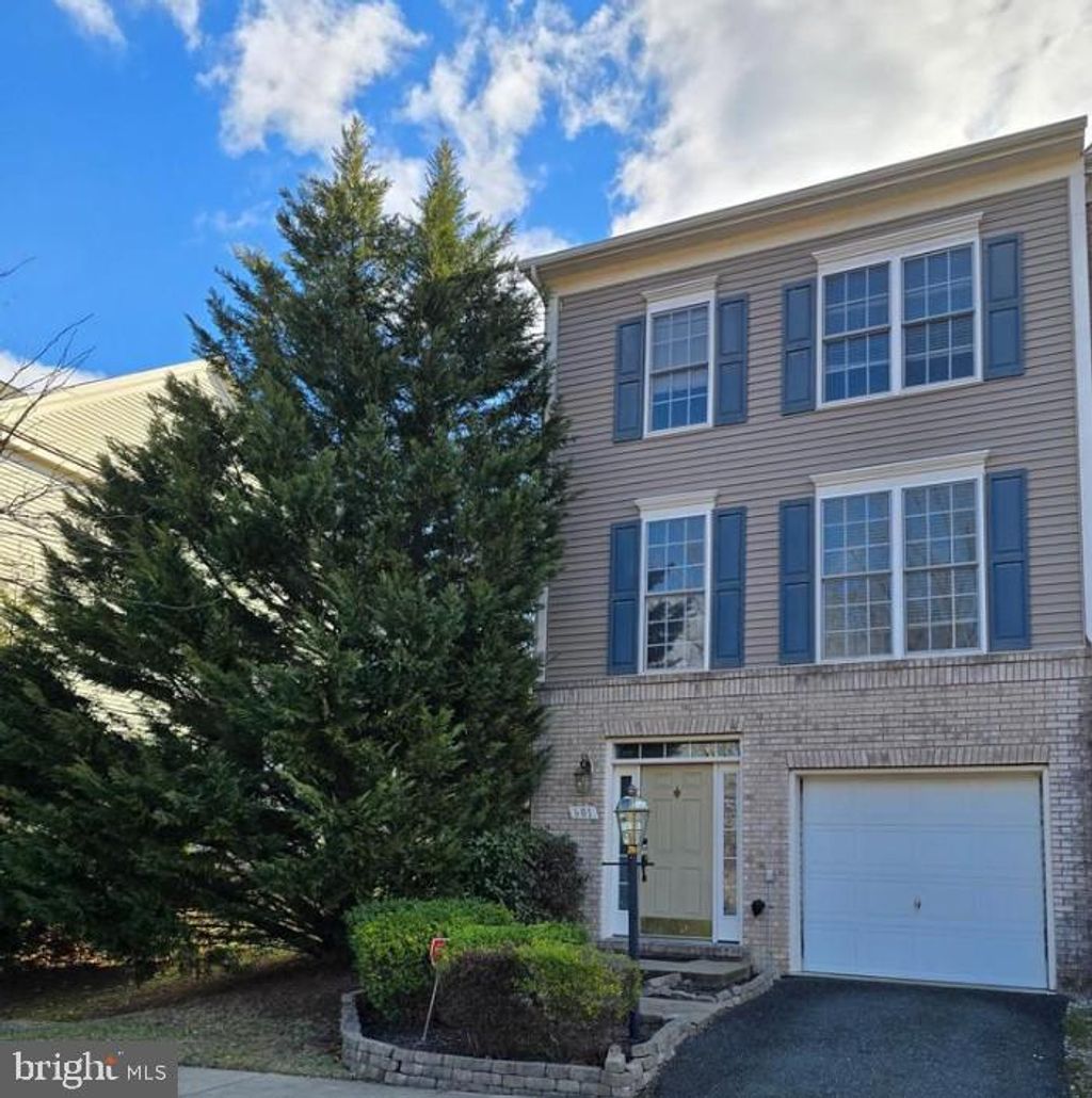Photo of 601 Galway Lane, STAFFORD, VA 22554 (MLS # VAST2048704)