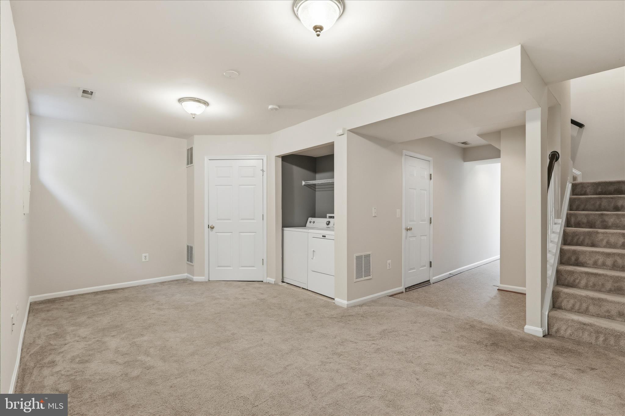 AZALEA WOODS - Residential