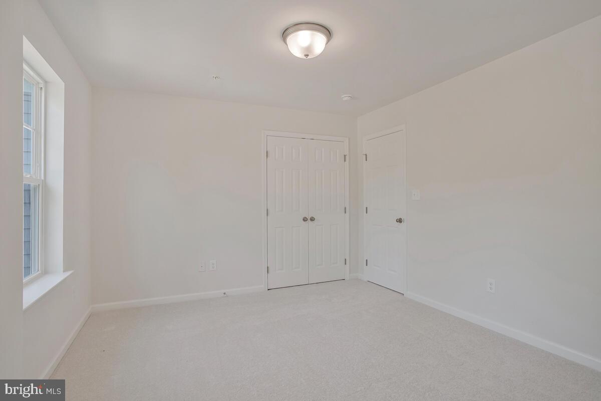 CEDARHURST ON THE BAY - Residential