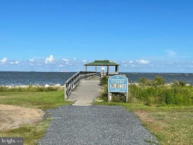 CEDARHURST ON THE BAY - Residential