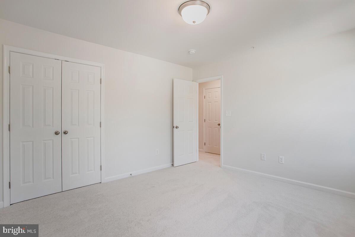 CEDARHURST ON THE BAY - Residential