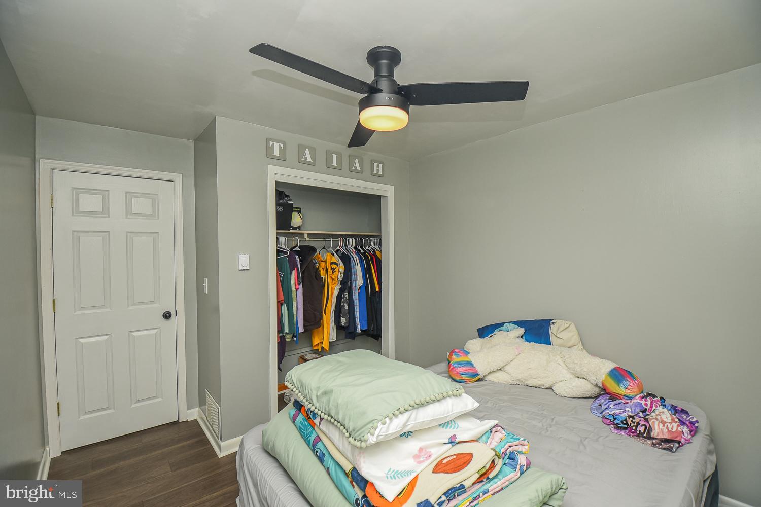 VALLEY VIEW - Residential