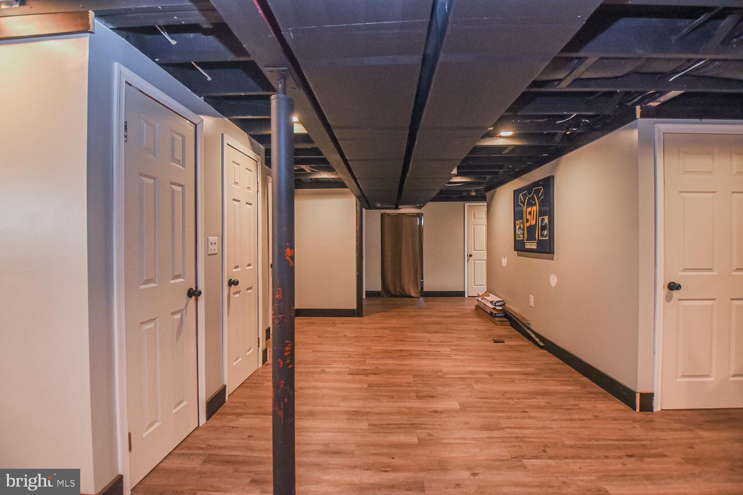 VALLEY VIEW - Residential