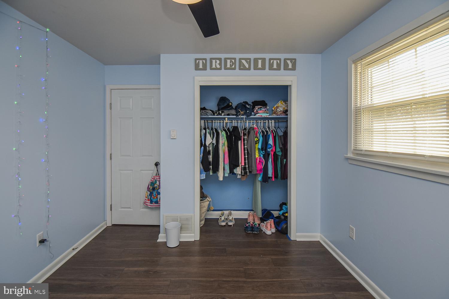 VALLEY VIEW - Residential